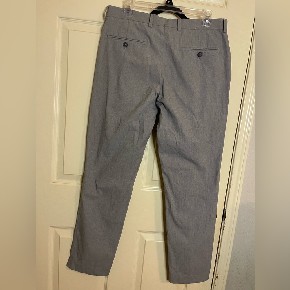 Express pants - Picture 3 of 5